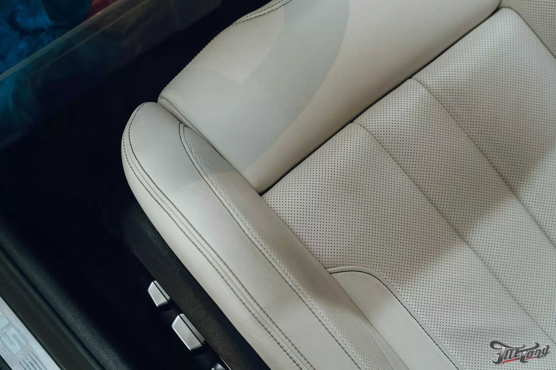 BMW M5. Новые кованые диски. Окрас дисков. Ремонт капота. Детейлинг